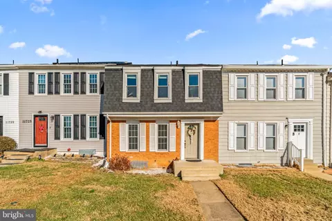 11721 Trophy Ct, Germantown, MD 20876