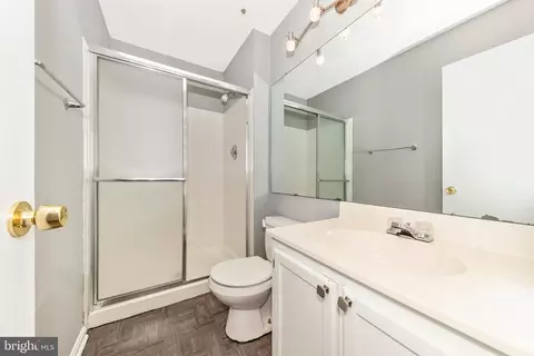 Bath - 14911 Cleese Ct #4BF, Silver Spring, MD 20906 photo 1 of 3