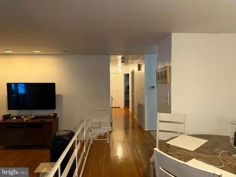 1112 Downs Dr, Silver Spring, MD 20904 photo 13