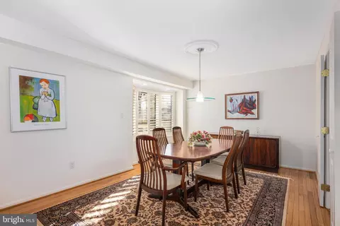 Dining - 11237 Korman Dr, Potomac, MD 20854 photo 1 of 2