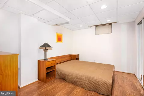 Bedroom - 11237 Korman Dr, Potomac, MD 20854 photo 8 of 8