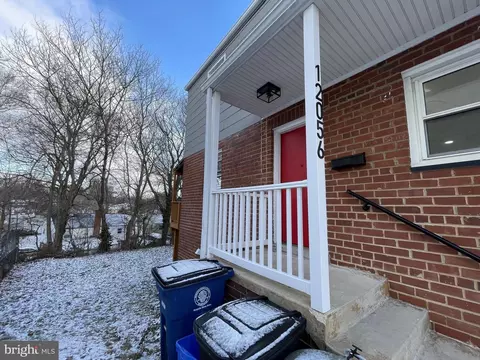 12056 Milton St, Silver Spring, MD 20902 photo 2