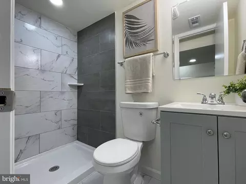 12056 Milton St, Silver Spring, MD 20902 photo 20