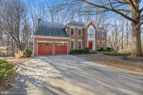 13003 Pebble Beach Ct, Silver Spring, MD 20904 photo 2
