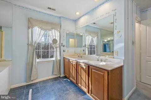 13003 Pebble Beach Ct, Silver Spring, MD 20904 photo 43