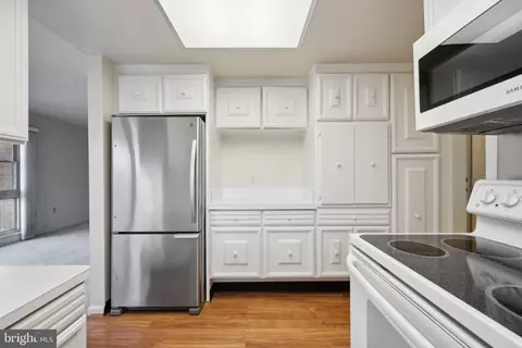 3366 Chiswick Ct #54-B, Silver Spring, MD 20906 photo 6