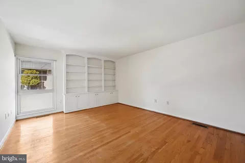 3366 Chiswick Ct #54-B, Silver Spring, MD 20906 photo 3