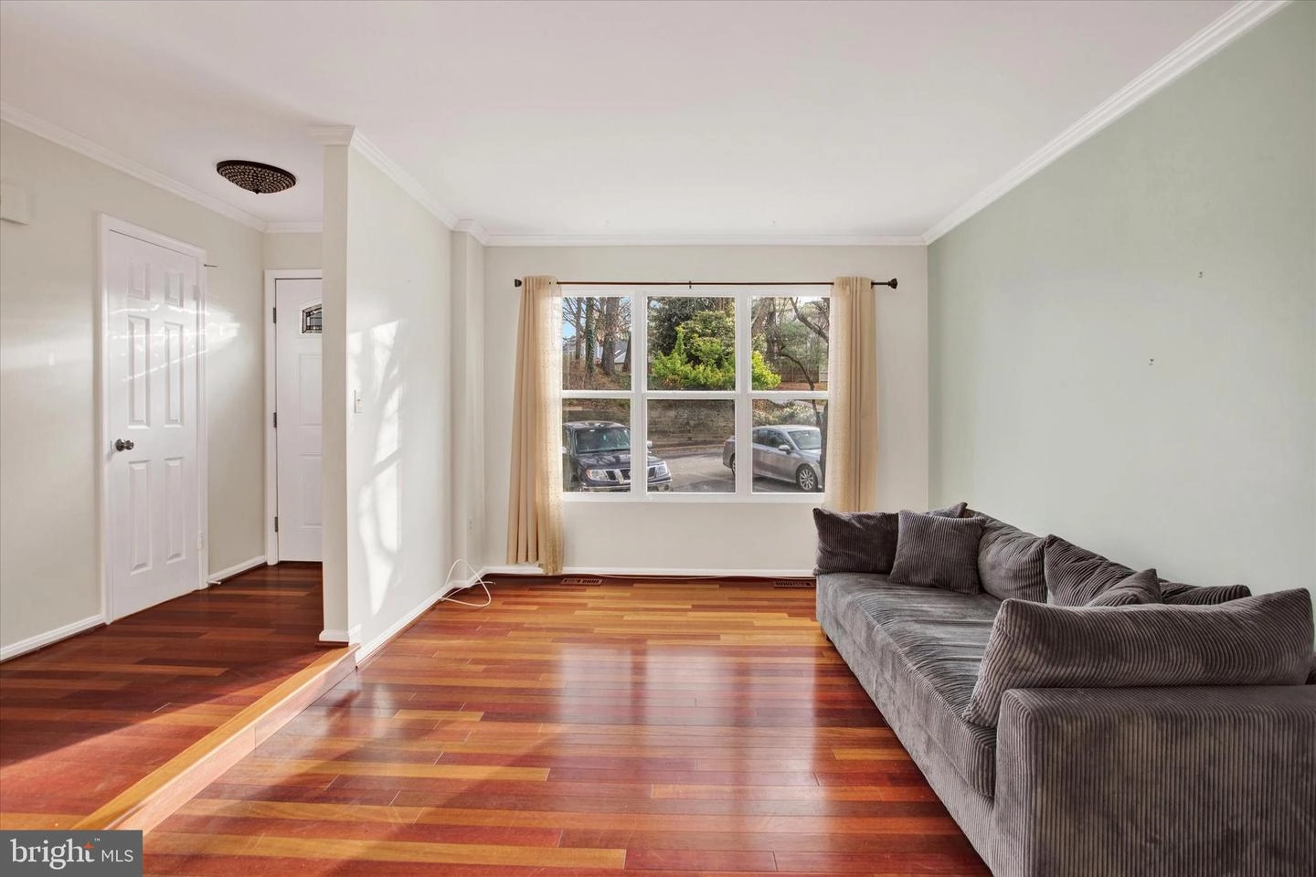 133 Kinsman View Cir, Silver Spring, MD 20901 photo 3