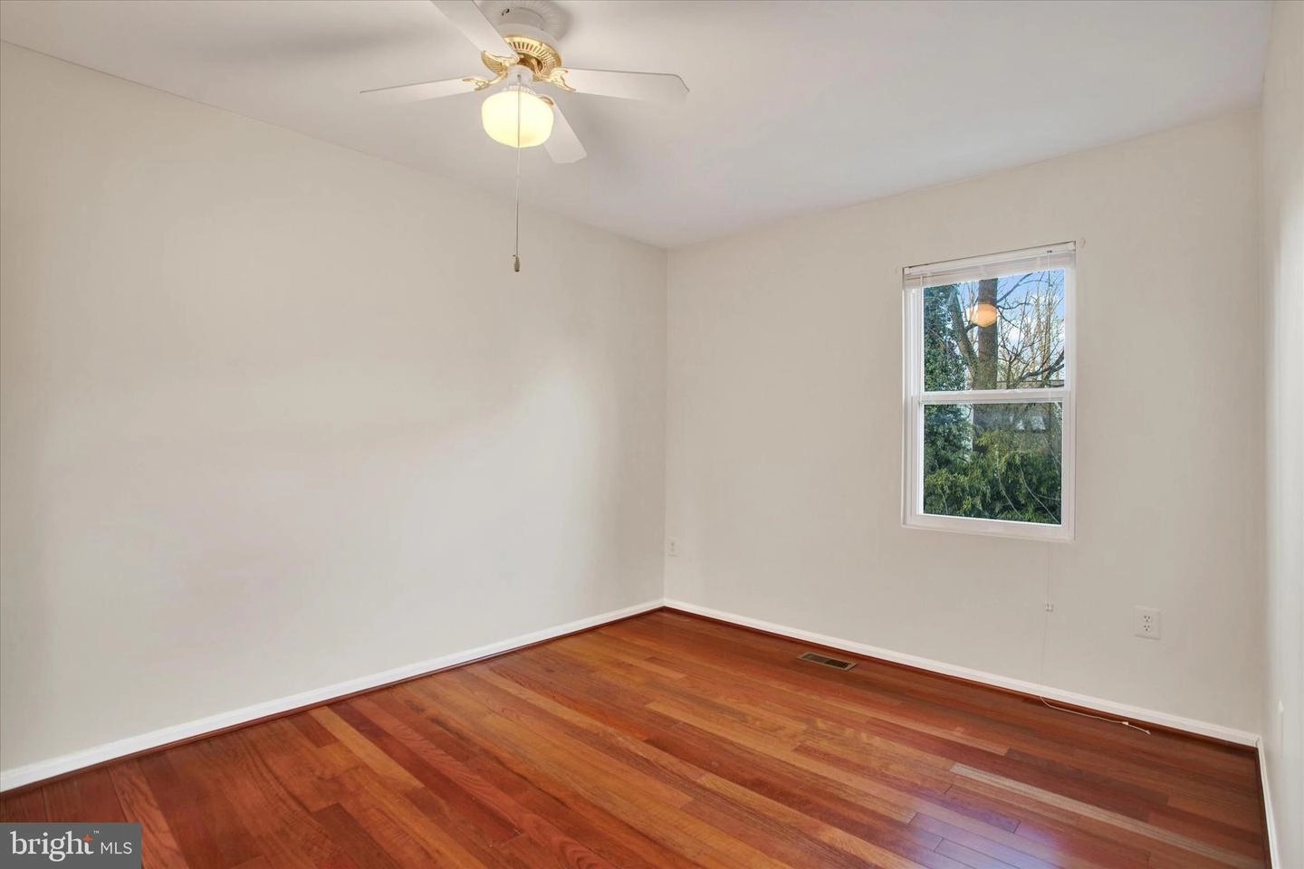 133 Kinsman View Cir, Silver Spring, MD 20901 photo 19