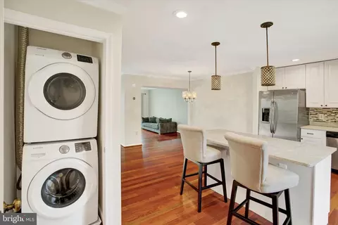 133 Kinsman View Cir, Silver Spring, MD 20901 photo 9