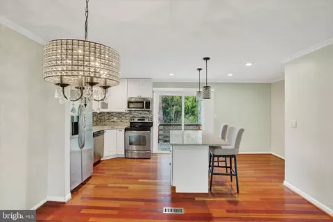 133 Kinsman View Cir, Silver Spring, MD 20901 photo 12
