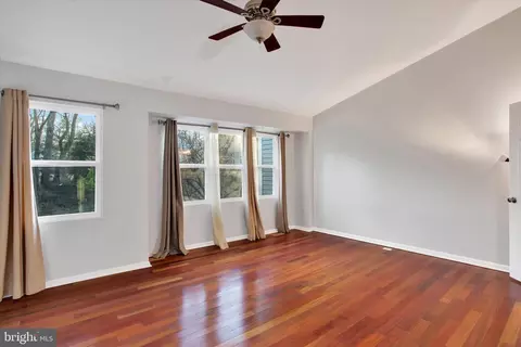 133 Kinsman View Cir, Silver Spring, MD 20901 photo 16