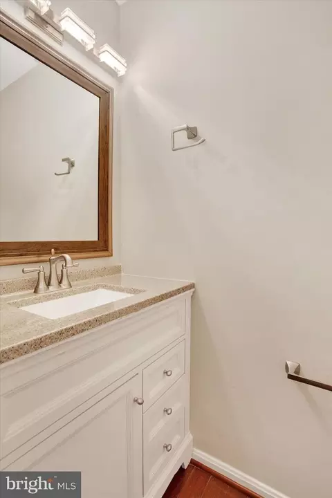 133 Kinsman View Cir, Silver Spring, MD 20901 photo 22