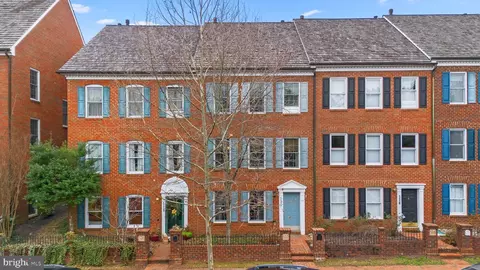 532 Tschiffely Square Rd, Gaithersburg, MD 20878