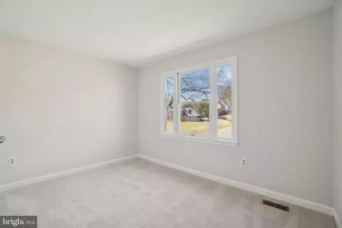 15301 Watergate Rd, Silver Spring, MD 20905 photo 26