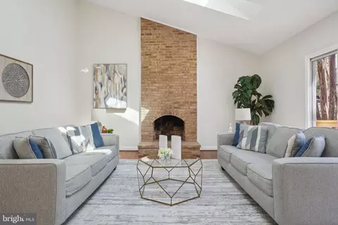 15301 Watergate Rd, Silver Spring, MD 20905 photo 14