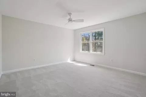 15301 Watergate Rd, Silver Spring, MD 20905 photo 25