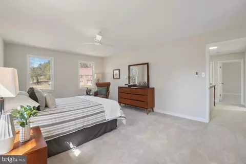 15301 Watergate Rd, Silver Spring, MD 20905 photo 17