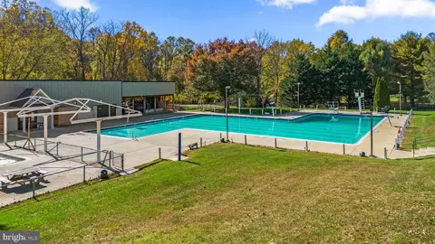15301 Watergate Rd, Silver Spring, MD 20905 photo 41