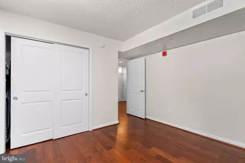 7923 Eastern Ave #406, Silver Spring, MD 20910 photo 15