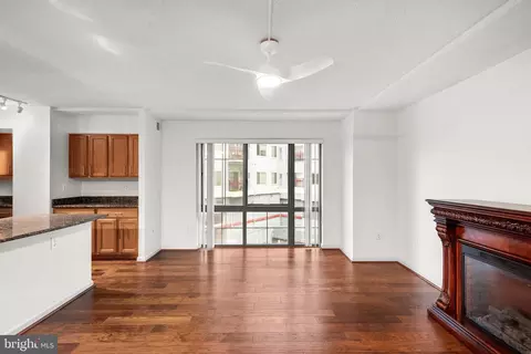 7923 Eastern Ave #406, Silver Spring, MD 20910 photo 8