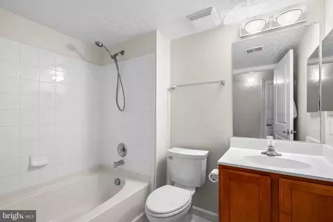 7923 Eastern Ave #406, Silver Spring, MD 20910 photo 18
