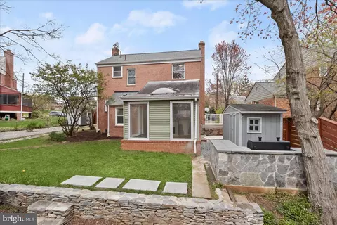 Exterior - 803 Malcolm Dr, Silver Spring, MD 20901 photo 7 of 15