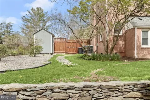 Exterior - 803 Malcolm Dr, Silver Spring, MD 20901 photo 14 of 15