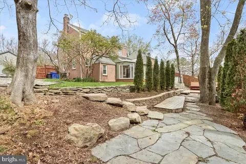 Exterior - 803 Malcolm Dr, Silver Spring, MD 20901 photo 13 of 15