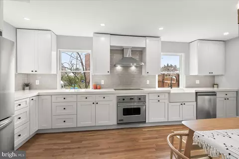 Kitchen - 803 Malcolm Dr, Silver Spring, MD 20901 photo 4 of 7