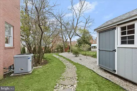 Exterior - 803 Malcolm Dr, Silver Spring, MD 20901 photo 10 of 15