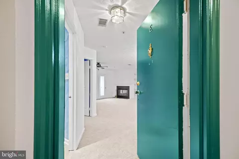 12208 Eagles Nest Apt E Ct, Germantown, MD 20874