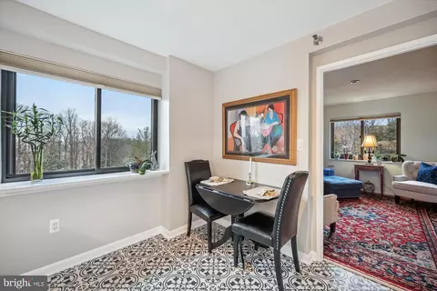 Dining - 15100 Interlachen Dr #4-526, Silver Spring, MD 20906 photo 1 of 5