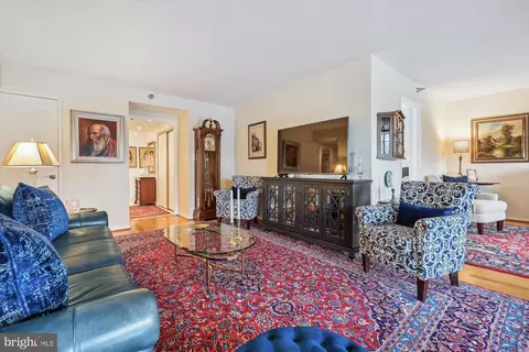 Living - 15100 Interlachen Dr #4-526, Silver Spring, MD 20906 photo 2 of 4