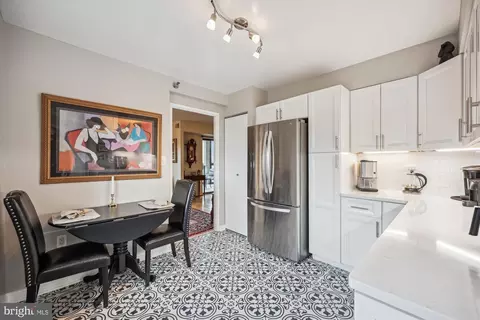 Kitchen - 15100 Interlachen Dr #4-526, Silver Spring, MD 20906 photo 6 of 6