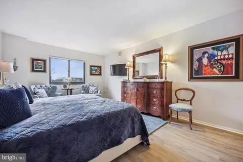 Bedroom - 15100 Interlachen Dr #4-526, Silver Spring, MD 20906 photo 5 of 7