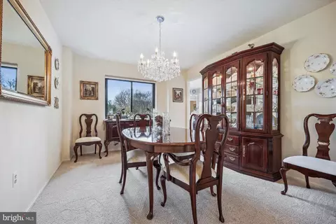 Dining - 15100 Interlachen Dr #4-526, Silver Spring, MD 20906 photo 5 of 5
