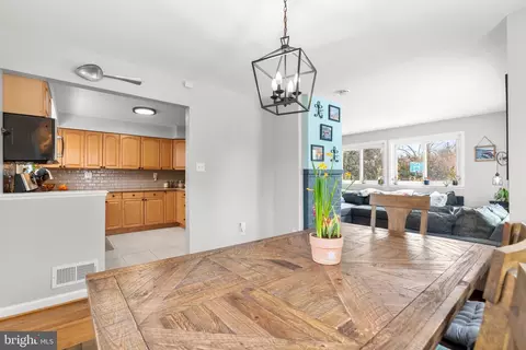 Other - 609 Perth Pl, Silver Spring, MD 20901 photo 3 of 11