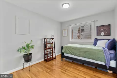 Bedroom - 609 Perth Pl, Silver Spring, MD 20901 photo 1 of 7