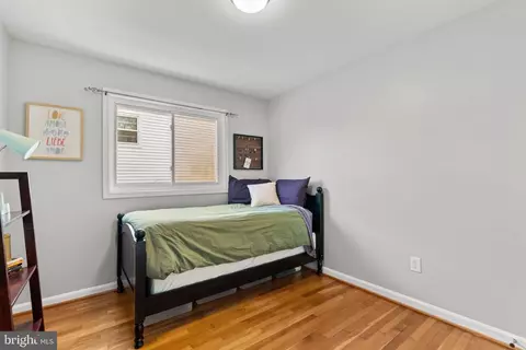 Bedroom - 609 Perth Pl, Silver Spring, MD 20901 photo 2 of 7
