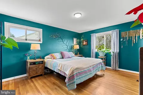 Bedroom - 609 Perth Pl, Silver Spring, MD 20901 photo 4 of 7