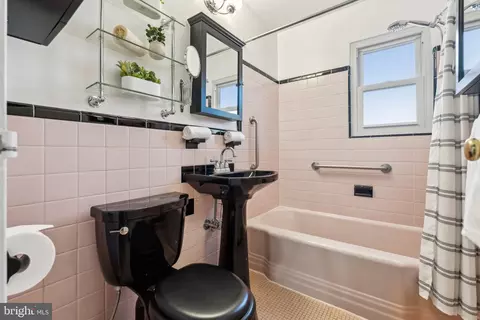 9016 Walden Rd, Silver Spring, MD 20901 photo 19