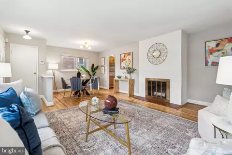 9016 Walden Rd, Silver Spring, MD 20901 photo 4