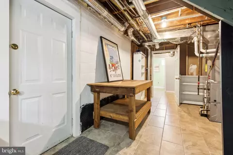 9016 Walden Rd, Silver Spring, MD 20901 photo 35