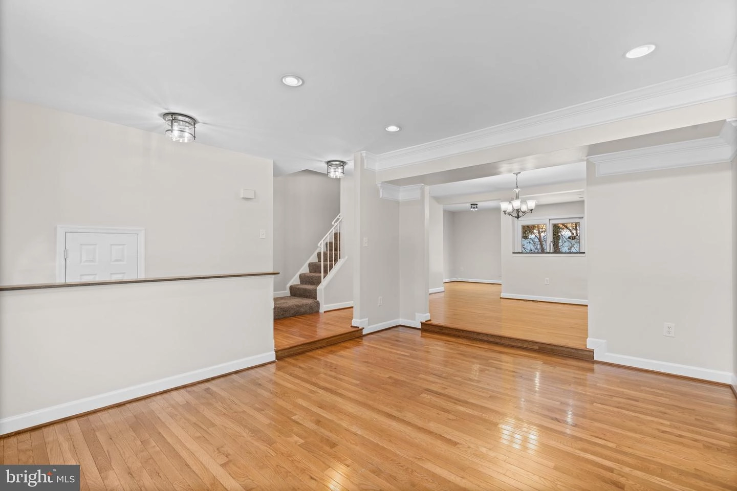 26 Kinsman View Cir, Silver Spring, MD 20901 photo 6