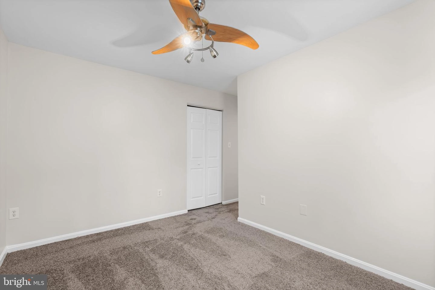 26 Kinsman View Cir, Silver Spring, MD 20901 photo 30