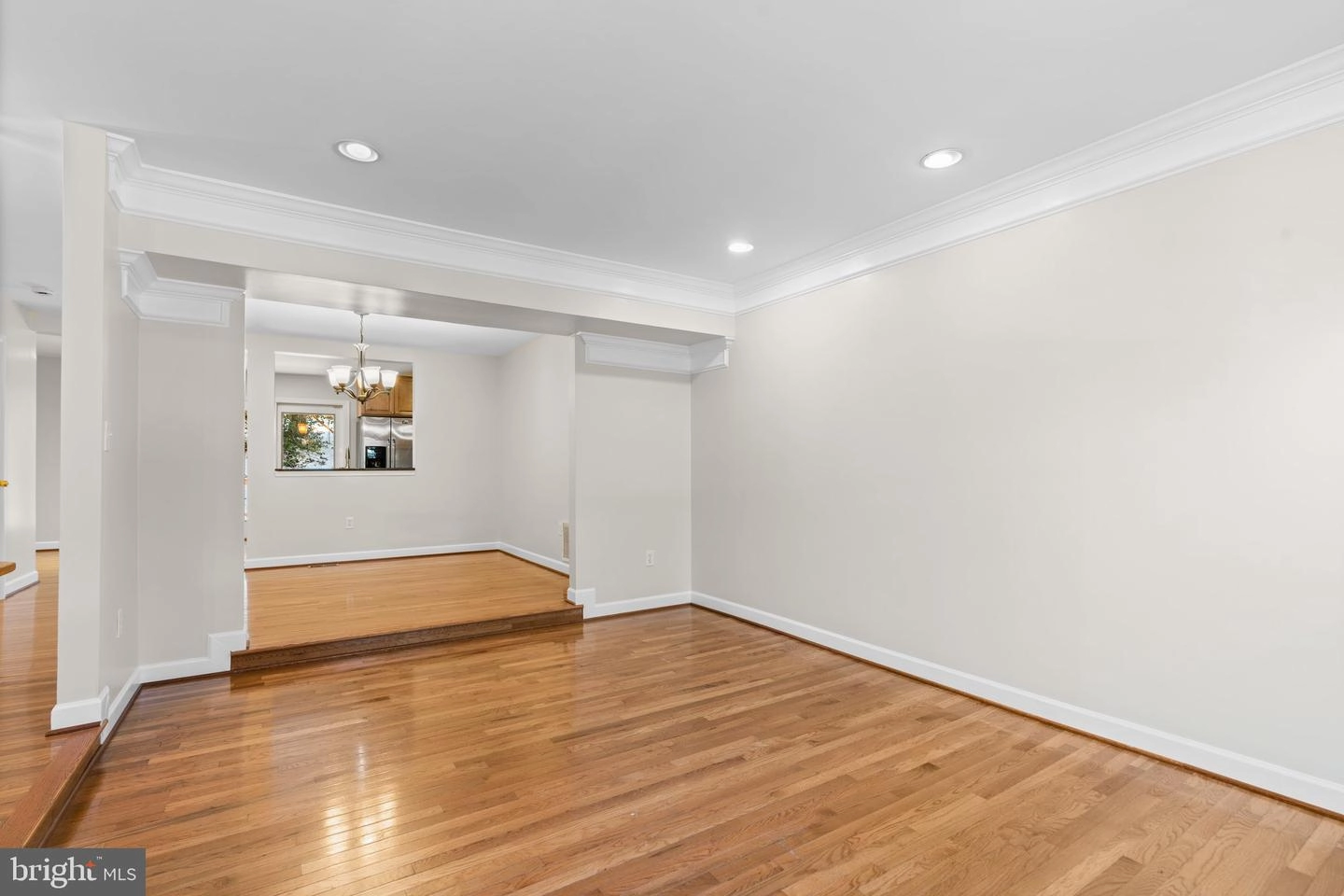 26 Kinsman View Cir, Silver Spring, MD 20901 photo 5