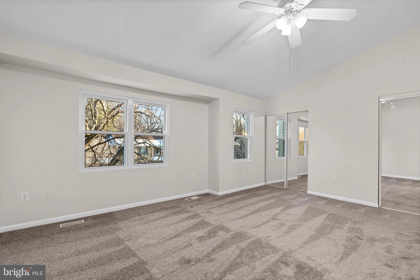 26 Kinsman View Cir, Silver Spring, MD 20901 photo 23