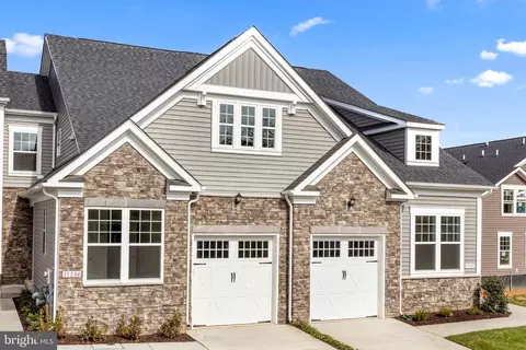 13267 Petrel St, Clarksburg, MD 20871