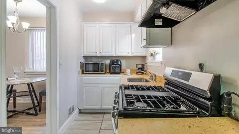 1106 Dryden St, Silver Spring, MD 20901 photo 10